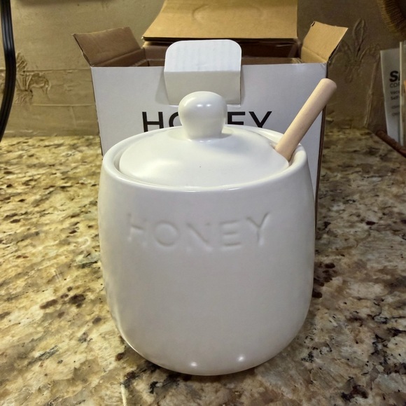 Bushwick Kitchen Honey Pot with Dipper - Picture 5 of 5